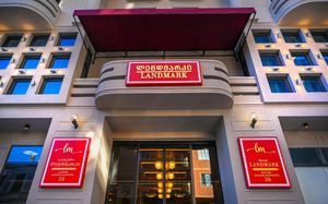 landmark batumi 4*