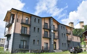 lileo inn hotel mestia 3*