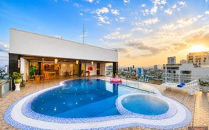 merry land hotel da nang 4*