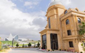 the central point hotel baku 3*