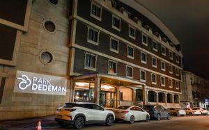 park dedeman baku 4*