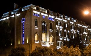 grand hotel baku 4*