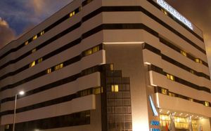 avari 4*