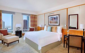 the ritz-carlton residences, difc 5*