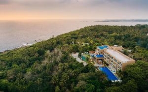 elaya resort unawatuna 4*