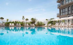 laristone suite spa hotel 4*