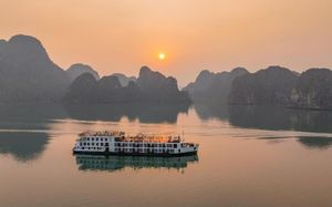 indochine grand lan ha bay ha long 5*