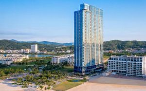 a la carte ha long bay managed by taseco 5*