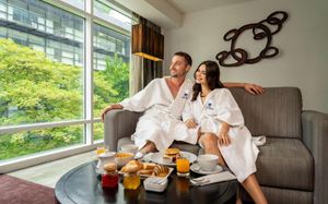 park plaza bangkok soi 18 4*