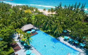 raffles hainan clear water bay 5*