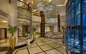 doubletree by hilton dubai port saeed (ex. city seasons hotel dubai; city seasons suites) 4*