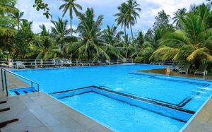 lagoon paradise beach resort
