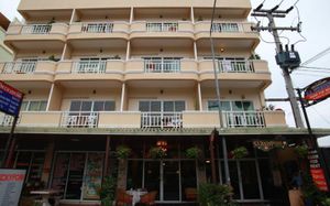 jardin hotel pratumnak (ex. dacha beach hotel) 2*