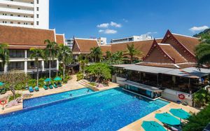 deevana patong resort & spa 4*