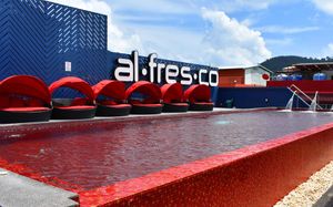 alfresco phuket hotel 3*